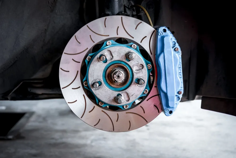 Покраска тормозных суппортов в Дубае Окраска тормозного суппорта 4