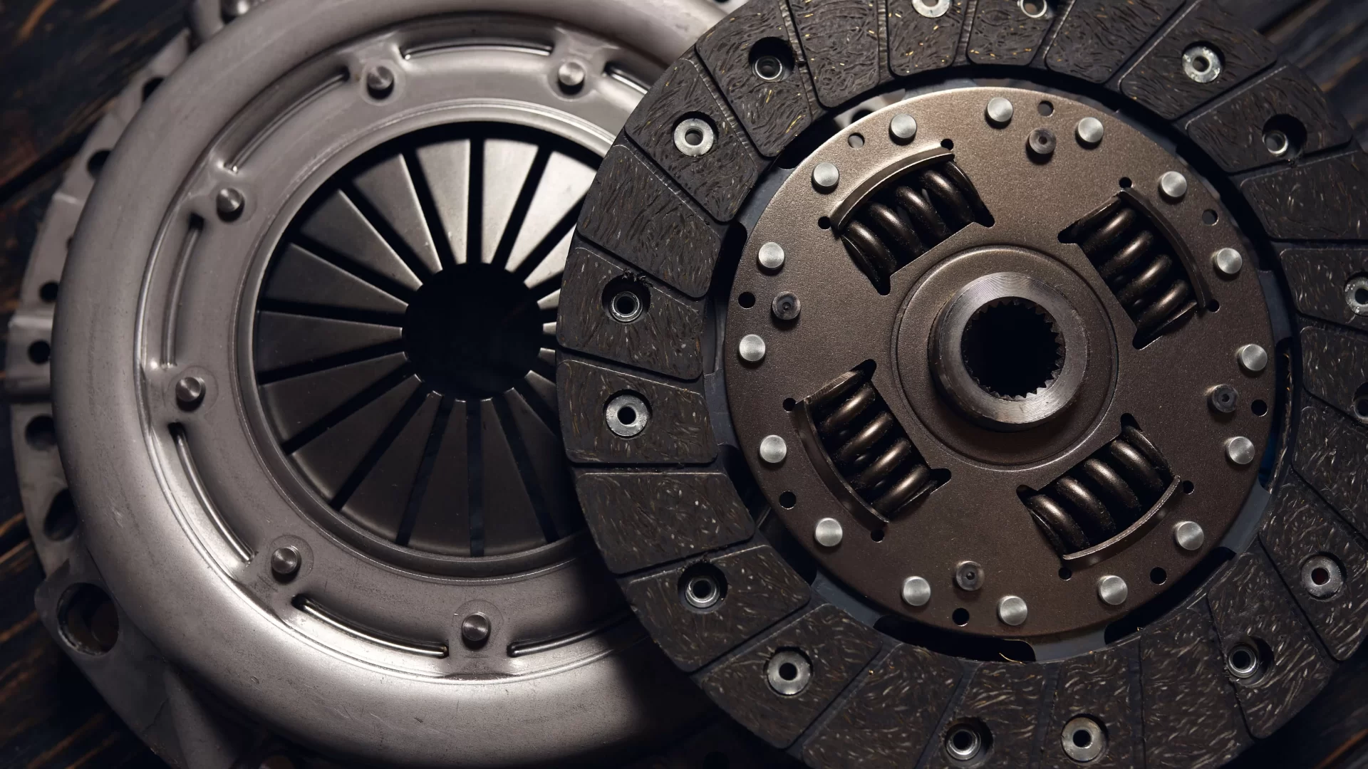 استبدال مخلب السيارة