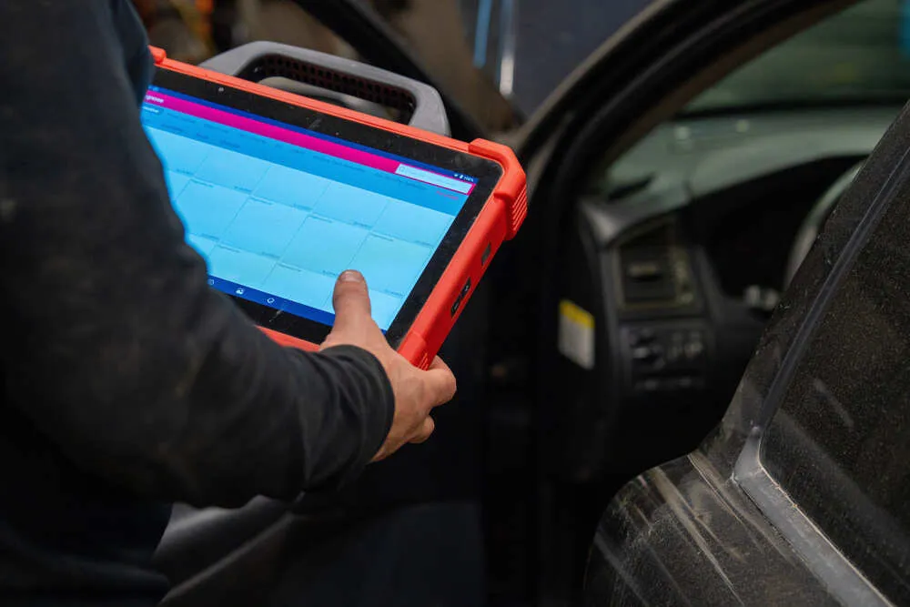 Car Computer Diagnostic and Check Service