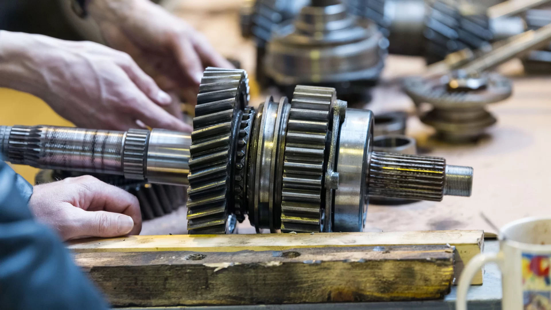 خدمة إصلاح علبة تروس السيارة 3