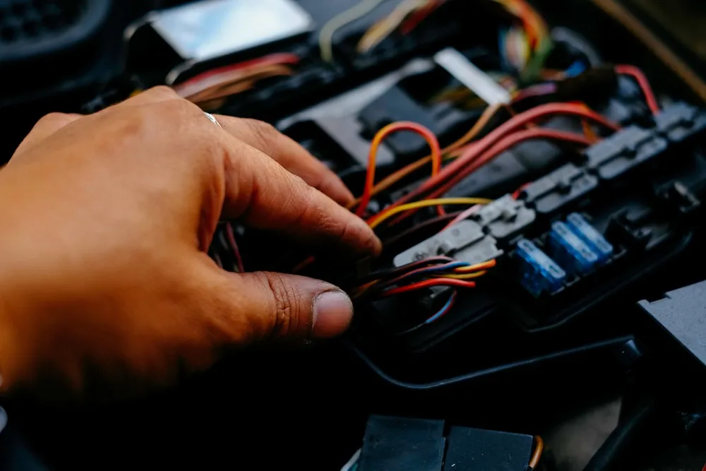 Certified Car Electrical Repair in Dubai car electrical repair service 2