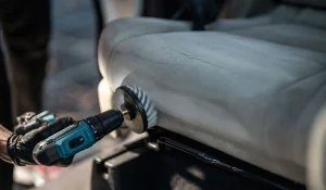 interior car cleaning