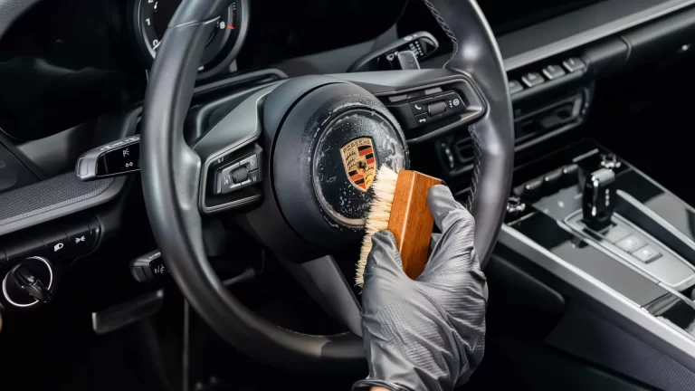 Чистка салона автомобиля