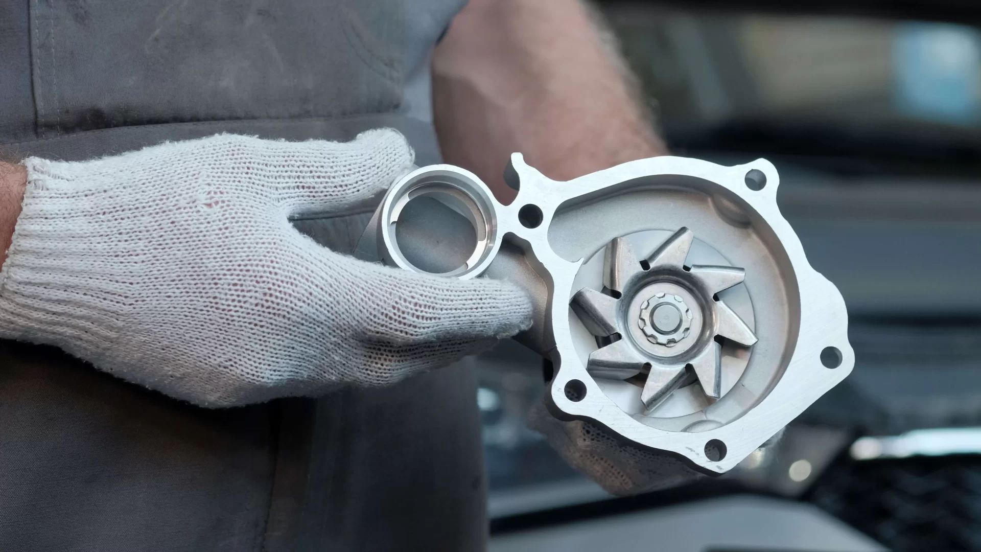 استبدال مضخة المياه