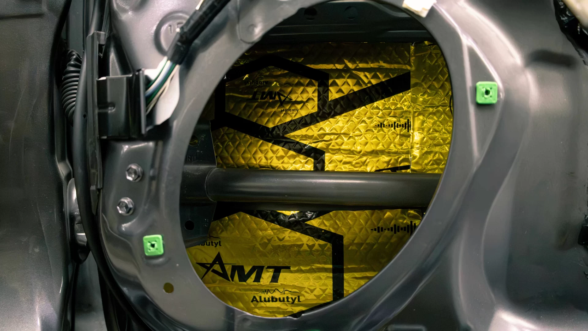 звукоизоляция автомобиля 2