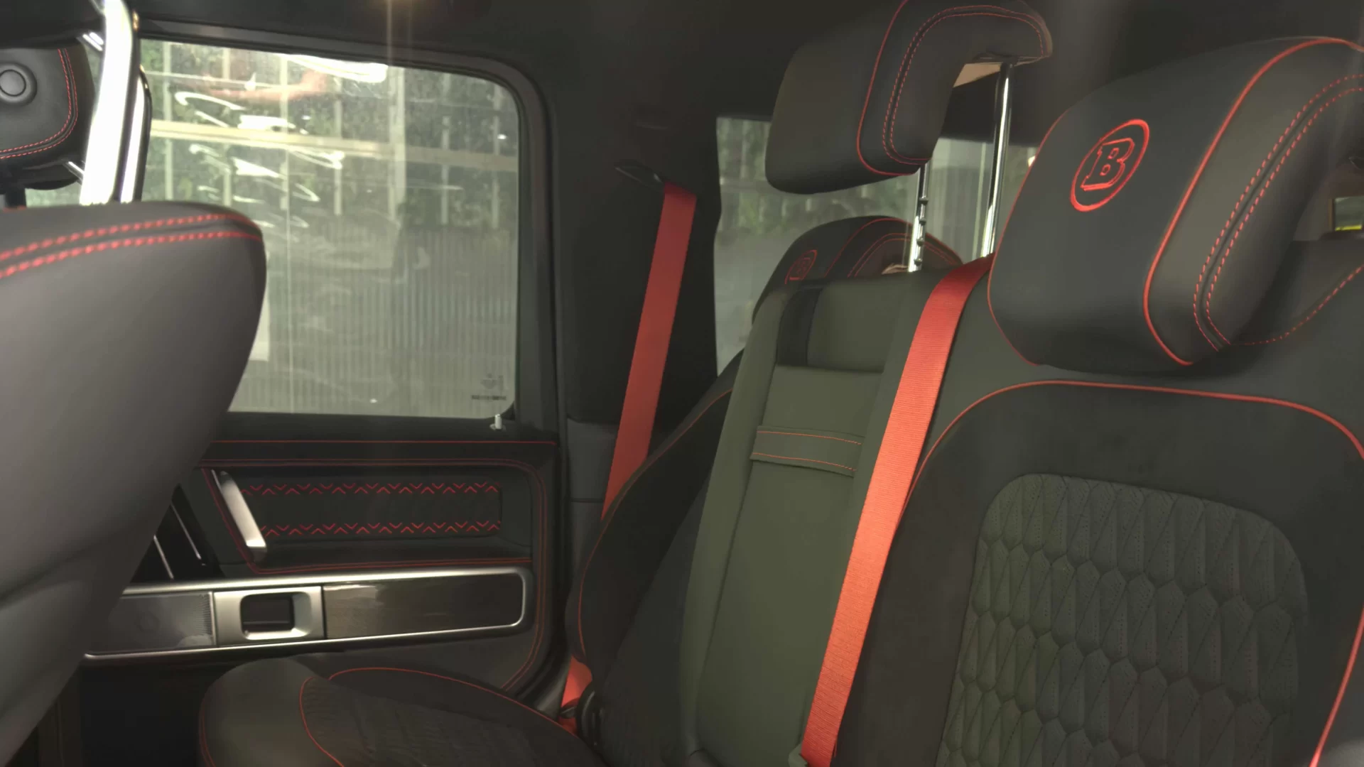 إصلاح المقصورة الداخلية للسيارة 9