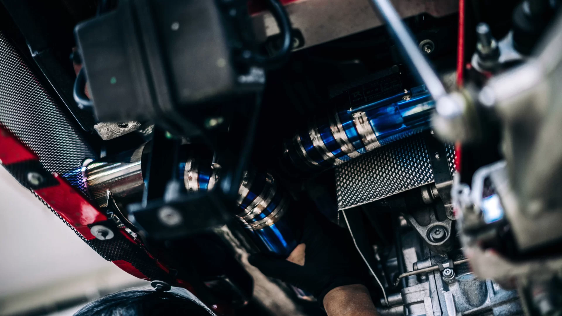 установка выхлопной системы 3