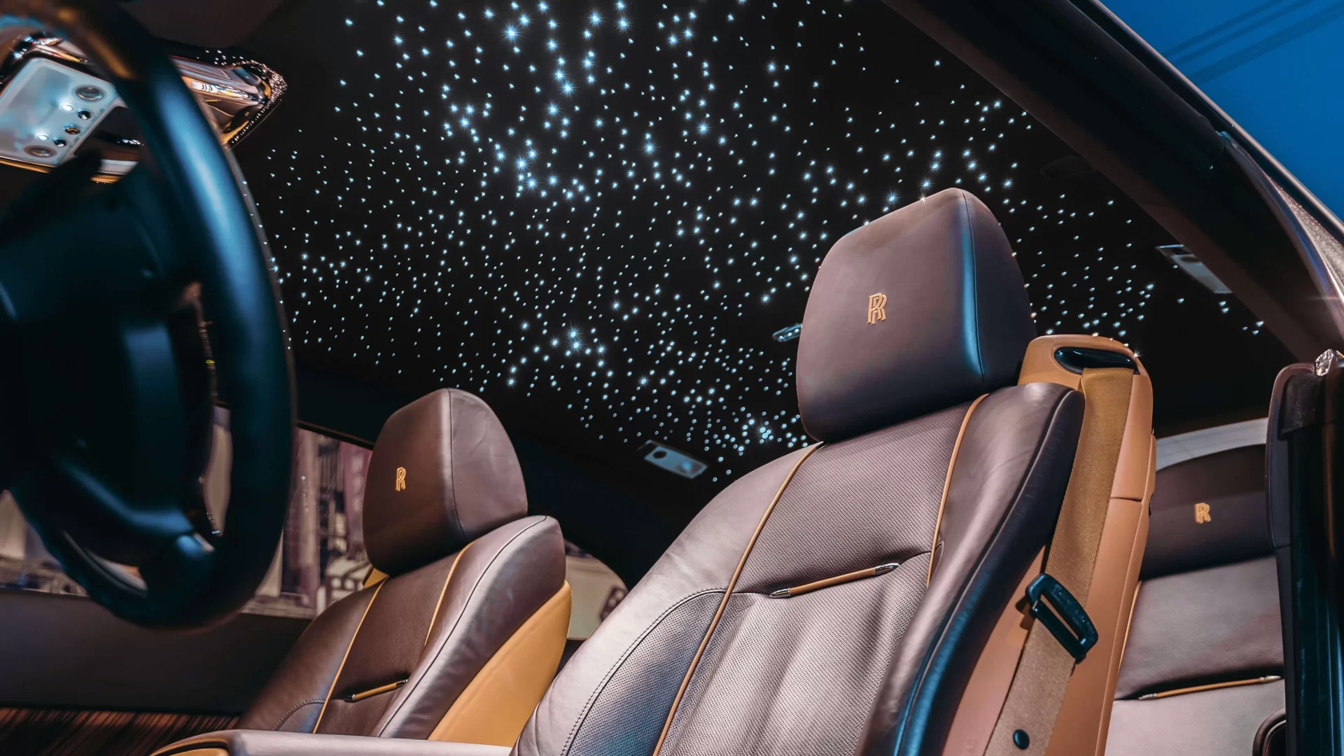 Установка автомобиля со звездной крышей 14