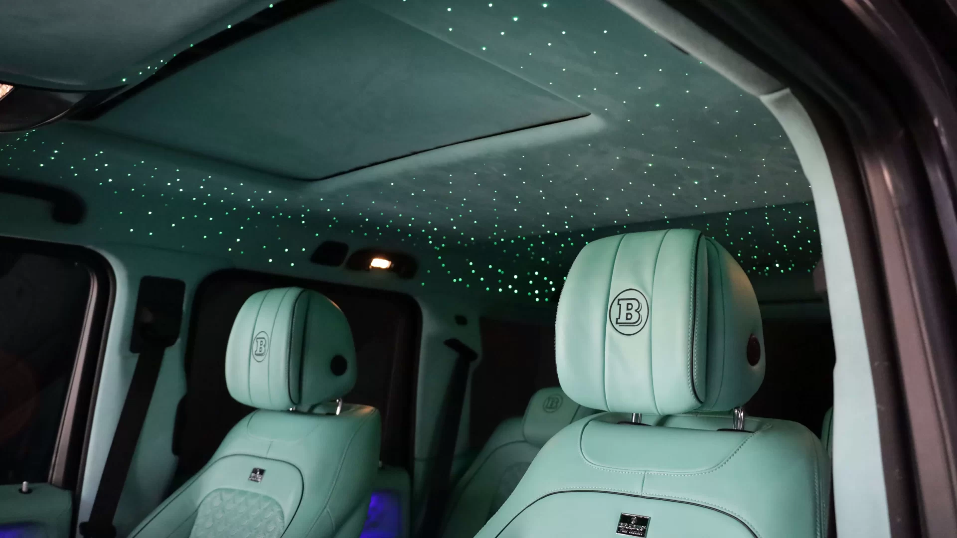 Установка звездной крыши автомобиля 3