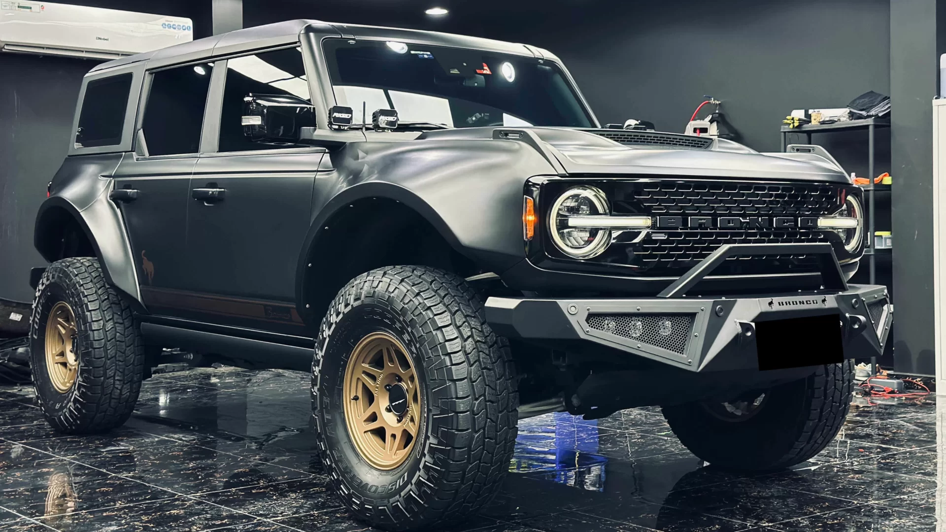 ورشة تعديل السيارات 20