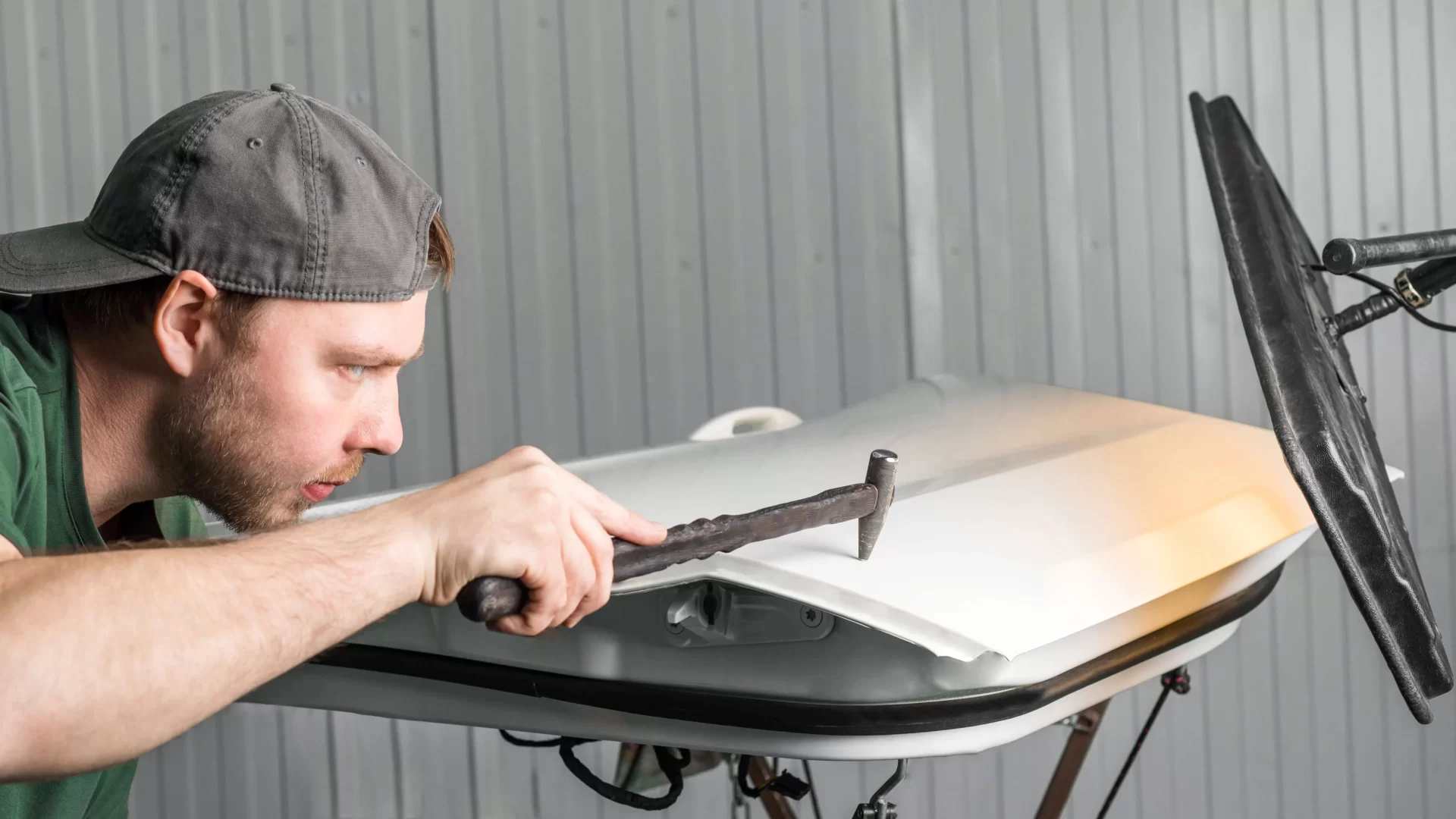 إصلاح انبعاج السيارة 2