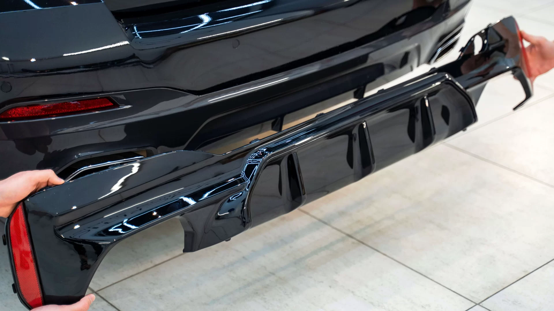 ورشة تعديل السيارات 17