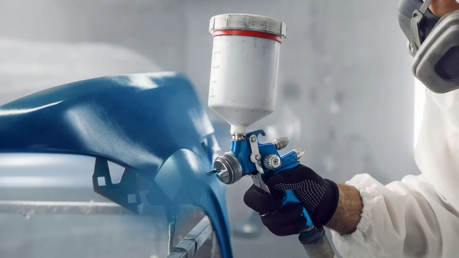 ورشة تعديل السيارات 18