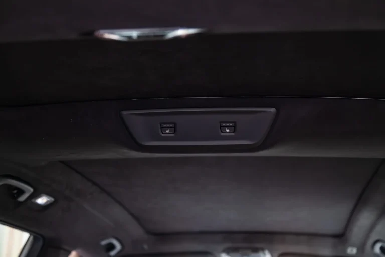 обивка крыши автомобиля 6