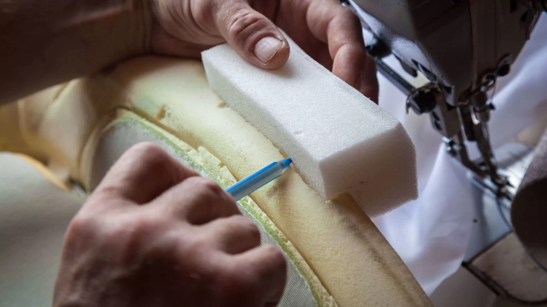 إصلاح مقاعد السيارة 2