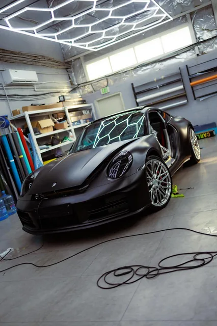 Porsche 911 – Paint protection film, Black – 2