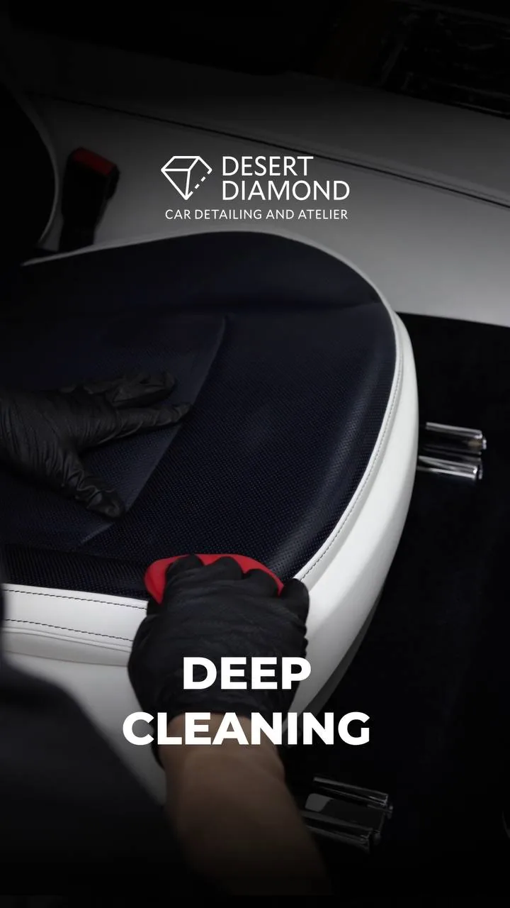 Rolls Royce Spectre – Interior deep cleaning