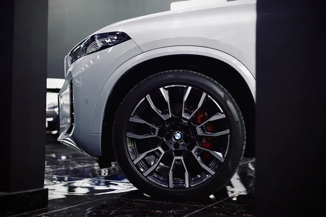 BMW X5 – Paint protection film, Clear (transparent) – 4