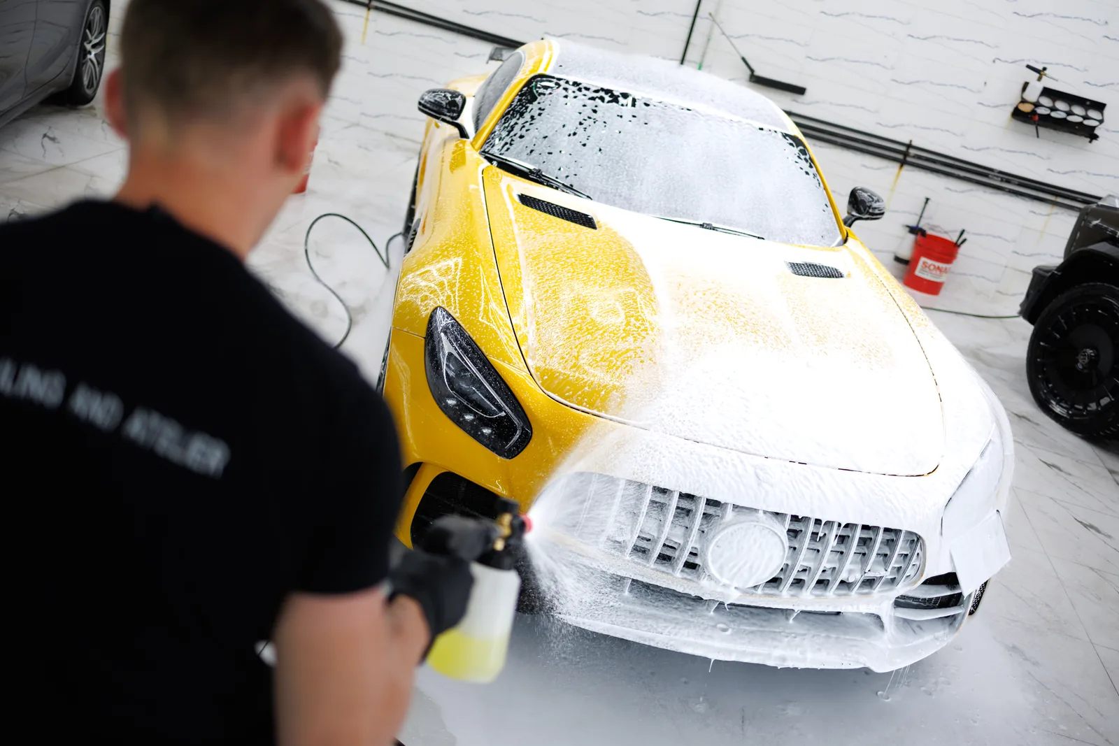 Mercedes GT C – Interior deep cleaning, Manual car wash