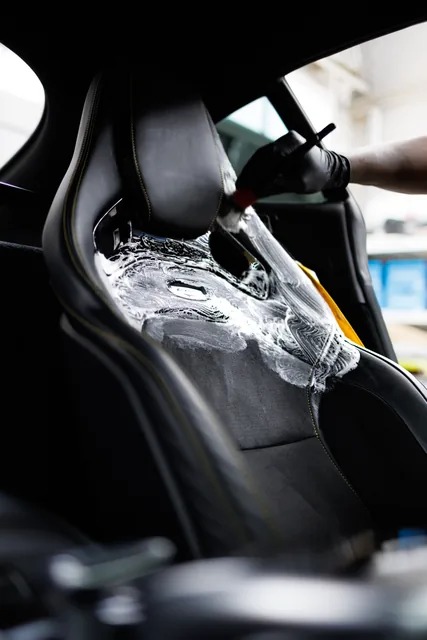 Mercedes GT C – Interior deep cleaning, Manual car wash – 3