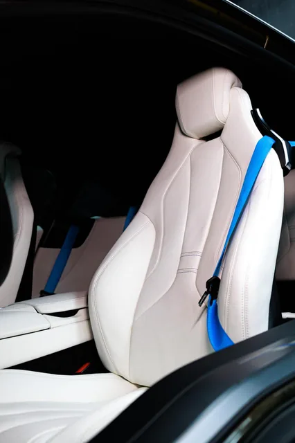 BMW iX – Seat repair, Leather repair, Interior upholstery – 2