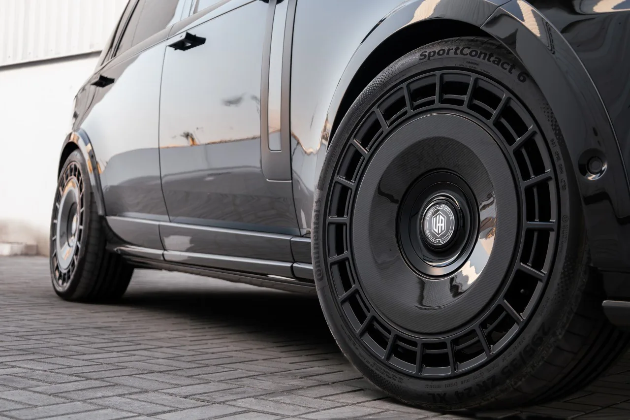 Land Rover range rover sv – تركيب بودي كيت